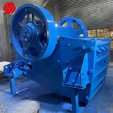 Čelisťový drtič C106